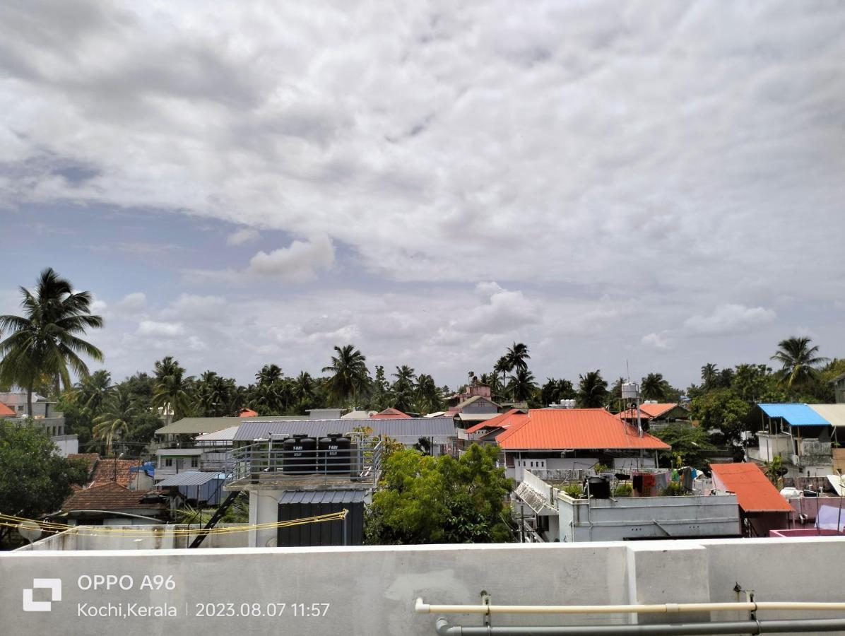 Guestland Homestay Kochi Buitenkant foto