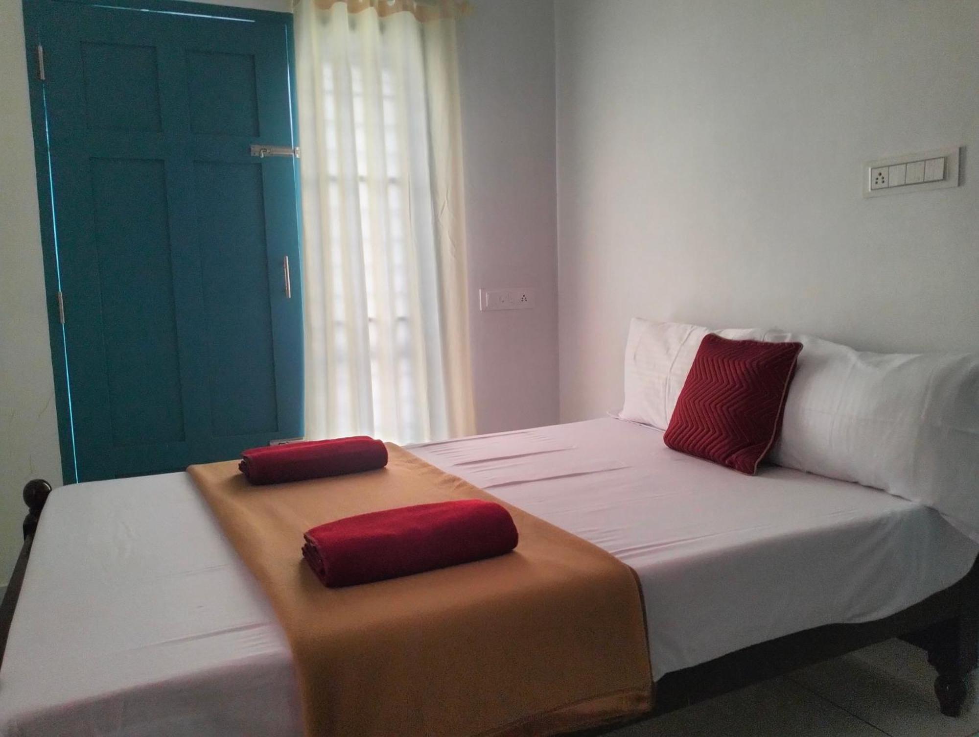Guestland Homestay Kochi Buitenkant foto