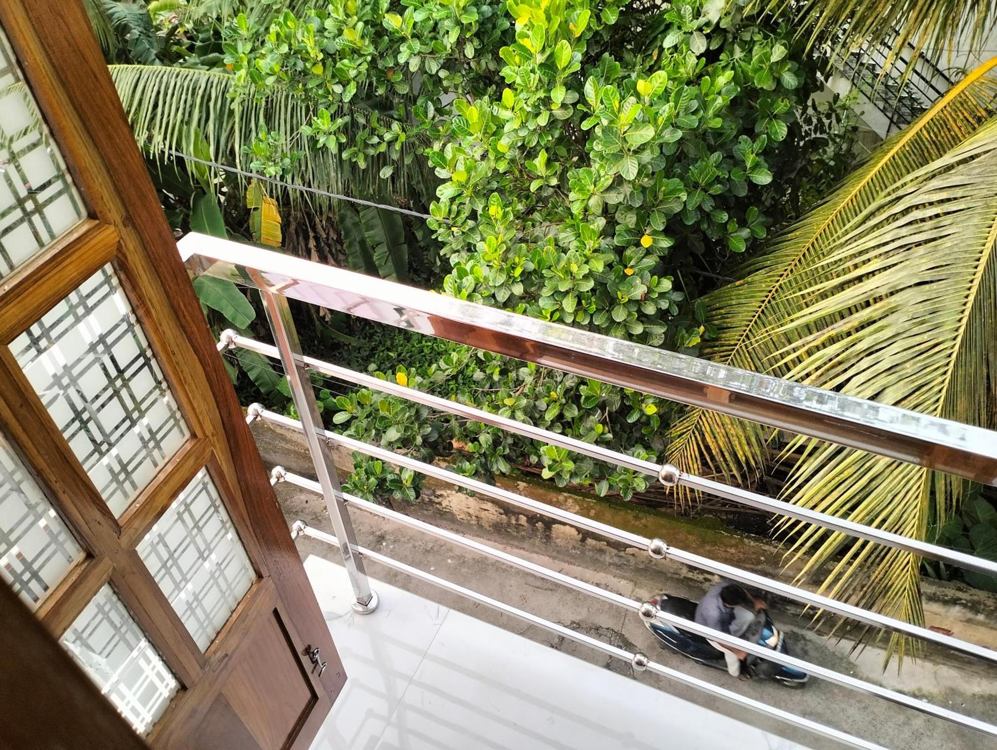 Guestland Homestay Kochi Buitenkant foto